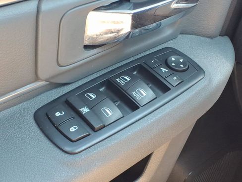 Used 2016 RAM 1500 Big Horn AWD/4WD image 19