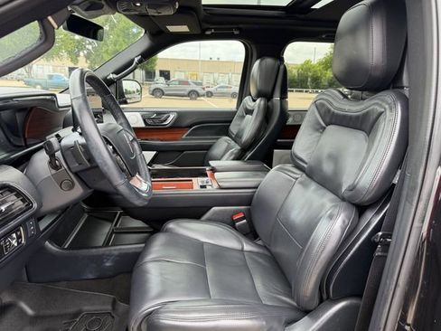 Used 2024 Lincoln Navigator Reserve AWD/4WD image 27