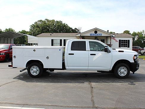 Used 2023 RAM 2500 Tradesman RWD image 20