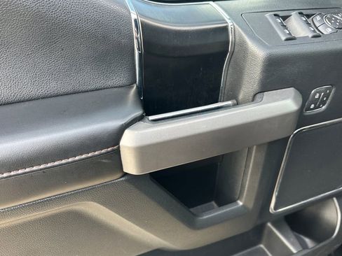 Used 2019 Ford F150 Platinum image 11