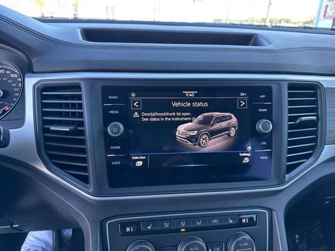 Used 2021 Volkswagen Atlas SE image 28