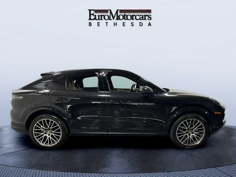 Used 2023 Porsche Cayenne S AWD/4WD image 6