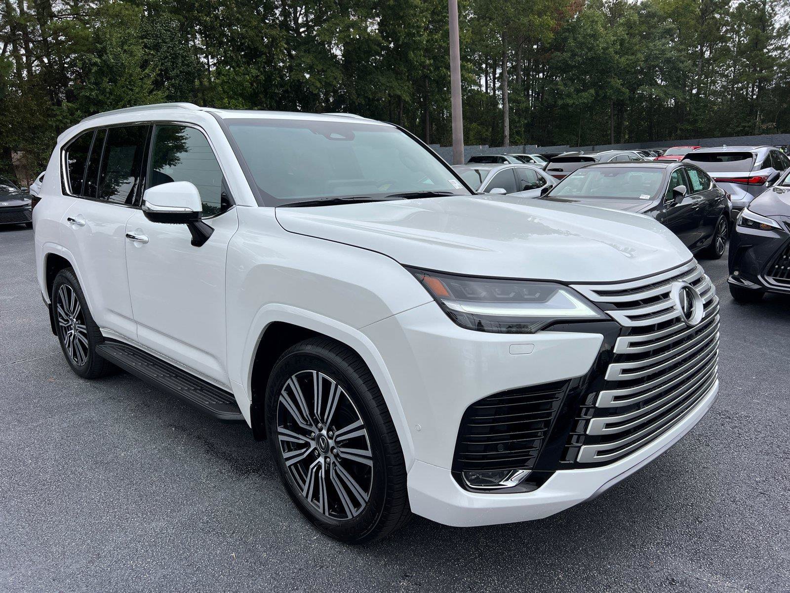 New 2026 Lexus LX 700h Luxury AWD/4WD image 3