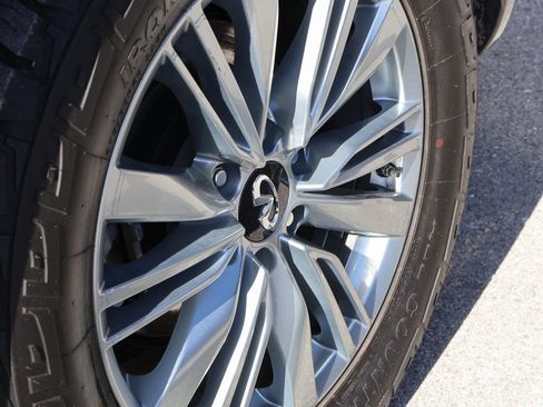 Used 2024 INFINITI QX80 Luxe image 41