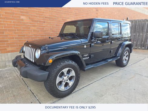 Used 2017 Jeep Wrangler Unlimited Sahara w/ Dual Top Group image 3