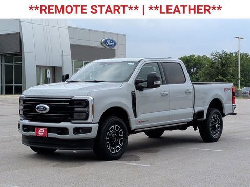 New 2026 Ford F250 Platinum AWD/4WD image 3