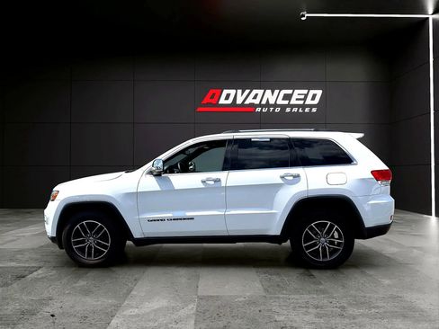 Used 2018 Jeep Grand Cherokee Limited AWD/4WD image 8