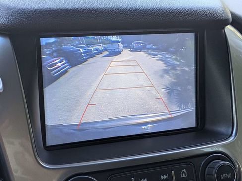 Used 2020 Chevrolet Tahoe Premier AWD/4WD image 21