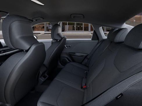 Certified 2026 Kia K4 FWD image 17