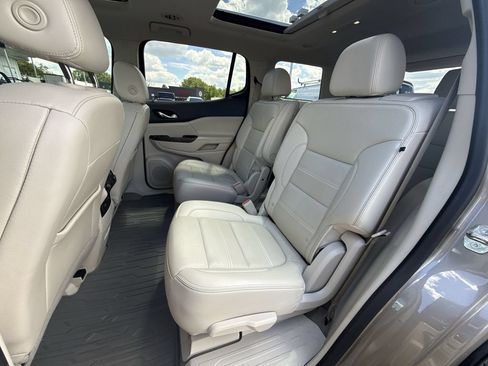 Certified 2023 GMC Acadia Denali w/ Denali Ultimate Package AWD/4WD image 25