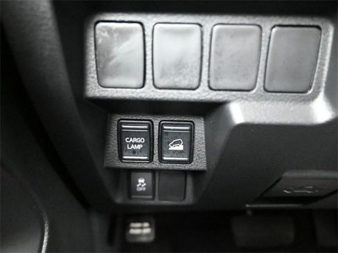 Used 2024 Nissan Frontier S image 21