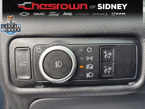 Used 2023 Ford Explorer XLT w/ Equipment Group 202A AWD/4WD image 15