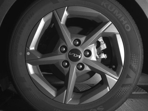 Used 2025 Kia K4 LXS image 14