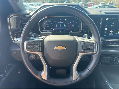 Used 2022 Chevrolet Silverado 1500 LTZ w/ Technology Package AWD/4WD image 18