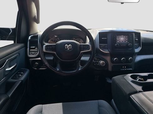 Used 2020 RAM 1500 Big Horn AWD/4WD image 17