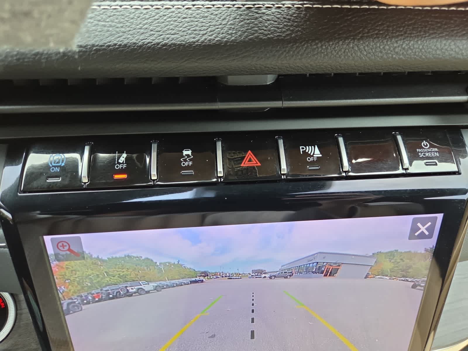 Used 2023 Jeep Grand Cherokee 4WD 4xe image 25