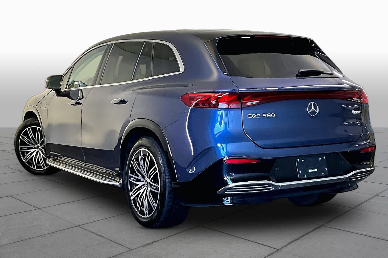 Certified 2023 Mercedes-Benz EQS 580 4MATIC SUV image 11
