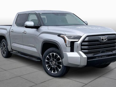 Used 2023 Toyota Tundra Limited image 2