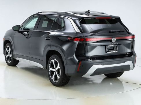 New 2026 Volkswagen Tiguan SE image 7