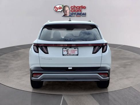 New 2026 Hyundai Tucson SEL image 4