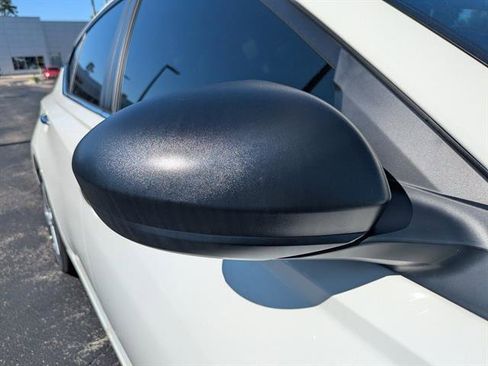 New 2025 Nissan Altima 2.5 S image 11