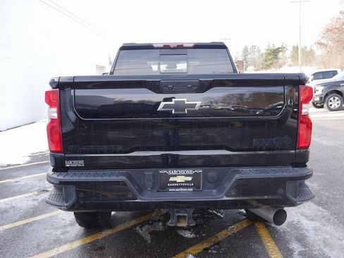 Used 2024 Chevrolet Silverado 2500 High Country w/ High Country Premium Package image 6