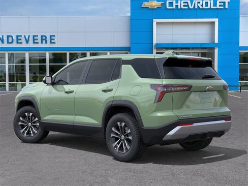 New 2026 Chevrolet Equinox LT image 3