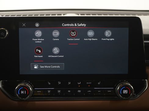 Used 2024 GMC Canyon AT4 w/ Technology Package AWD/4WD image 18