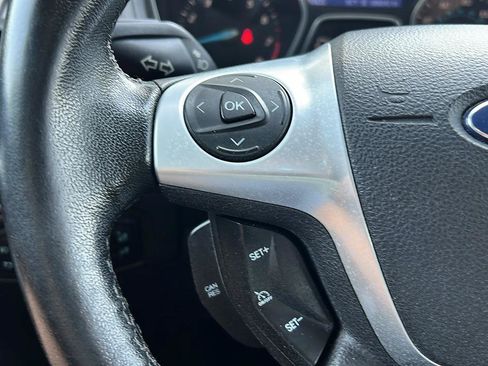 Used 2014 Ford Focus SE w/ Equipment Group 201A FWD image 32