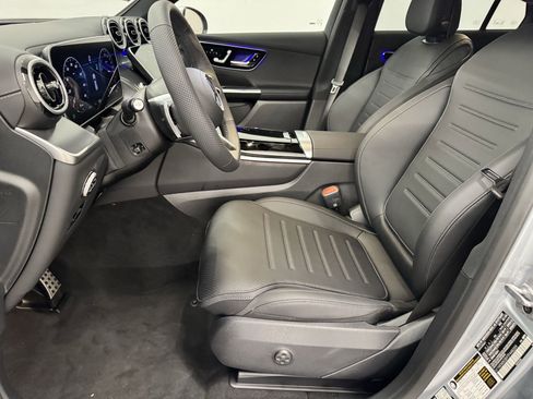 New 2026 Mercedes-Benz GLC 350e 4MATIC image 3