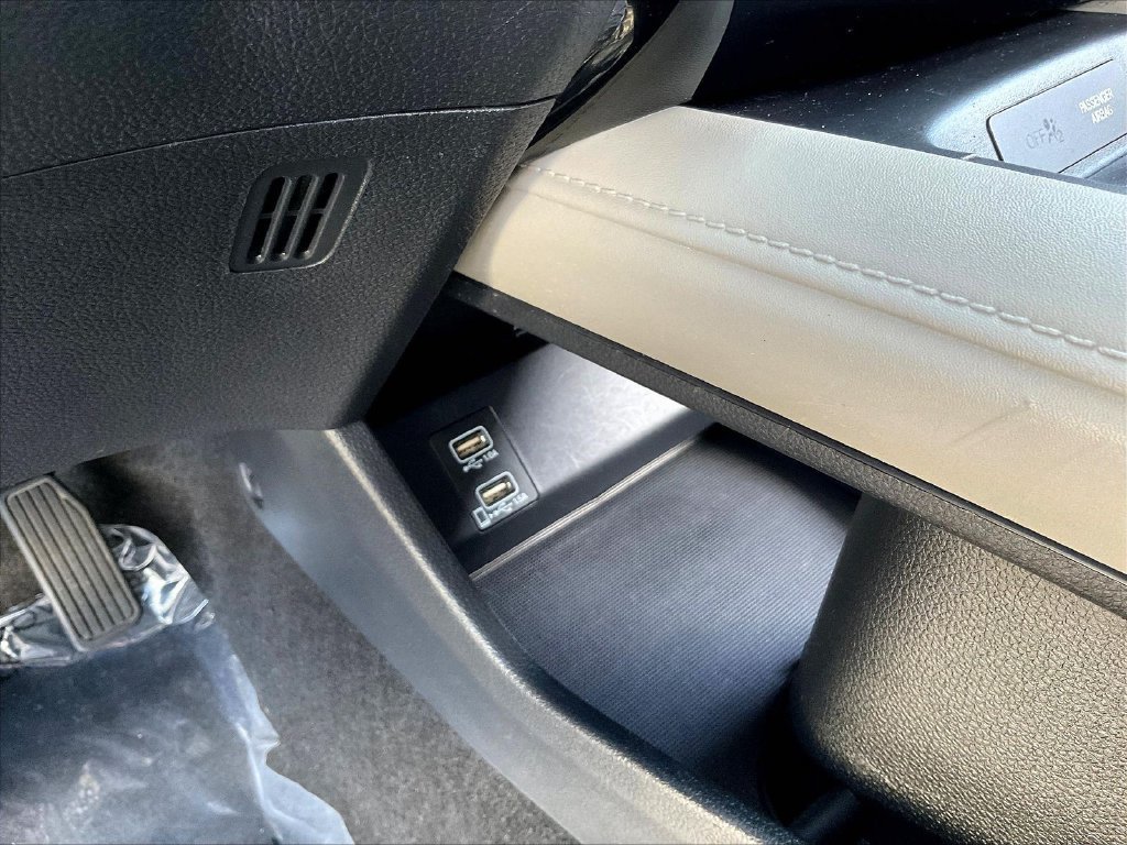Used 2021 Honda HR-V EX image 16