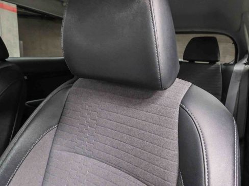 Used 2021 Kia Seltos S image 22