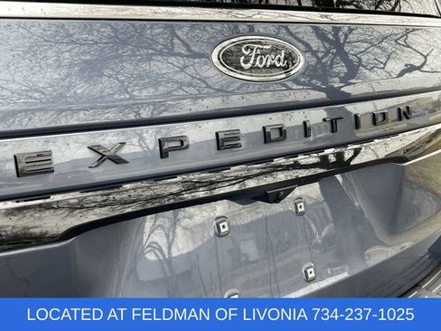Used 2022 Ford Expedition Limited image 32