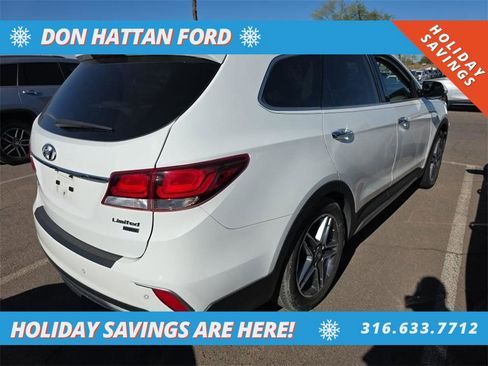 Used 2017 Hyundai Santa Fe Limited image 3