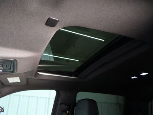 Used 2024 GMC Sierra 2500 AT4 w/ AT4 Premium Plus Package image 25