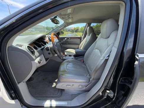 Used 2008 Buick Enclave CXL w/ Entertainment Package #3 AWD/4WD image 26