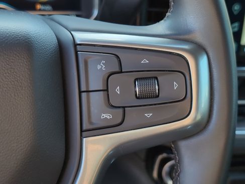 Used 2024 Chevrolet Silverado 2500 LTZ w/ LTZ Convenience Package image 21