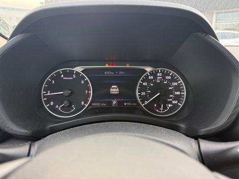 Used 2023 Nissan Sentra SV image 16