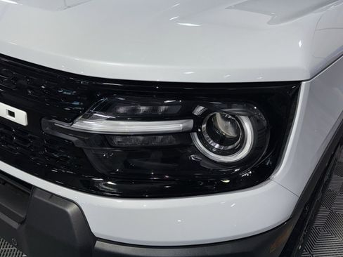 New 2026 Ford Bronco Sport Outer Banks w/ Outer Banks Tech Package+ AWD/4WD image 13