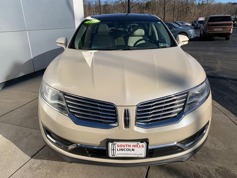 Used 2018 Lincoln MKX Reserve w/ Lincoln MKX Climate Package image 9