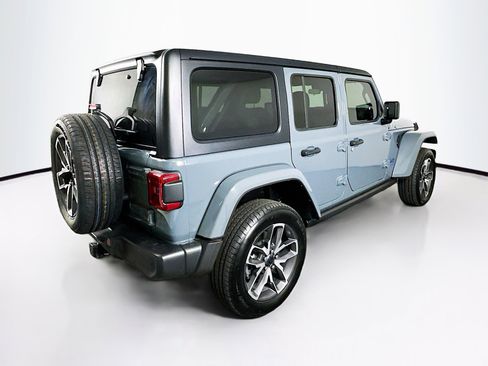 Used 2024 Jeep Wrangler Sport S w/ Convenience Group image 9