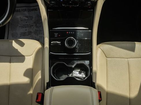 Used 2021 Jeep Grand Cherokee L Limited w/ Luxury Tech Group II AWD/4WD image 28