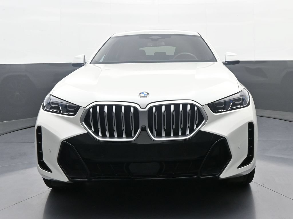Used 2026 BMW X6 xDrive40i AWD/4WD image 2