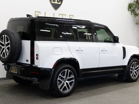 Used 2022 Land Rover Defender 110 X-Dynamic HSE AWD/4WD image 11