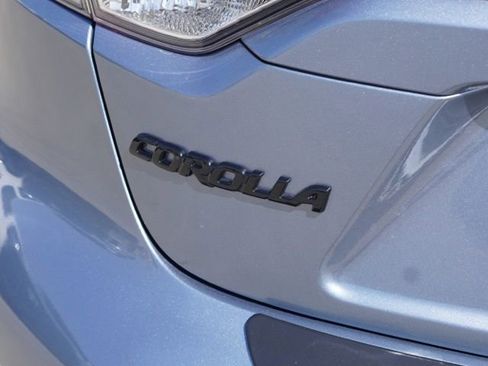 Used 2025 Toyota Corolla LE FWD image 10