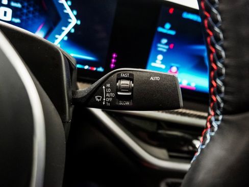 Used 2024 BMW X6 M60i image 22