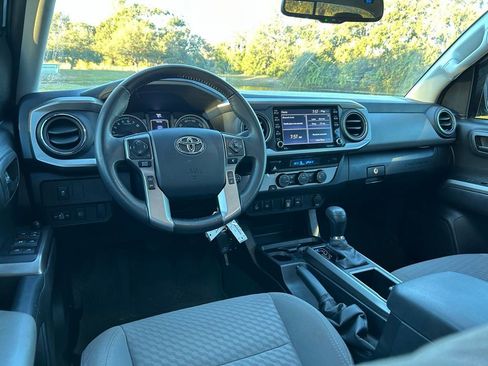 Used 2022 Toyota Tacoma SR5 image 12