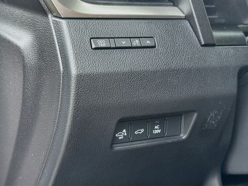 Used 2024 Lexus GX 550 w/ Cold Area Package AWD/4WD image 10