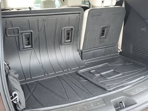Certified 2023 Buick Enclave Avenir w/ Trailering Package, 5000 lbs. AWD/4WD image 33