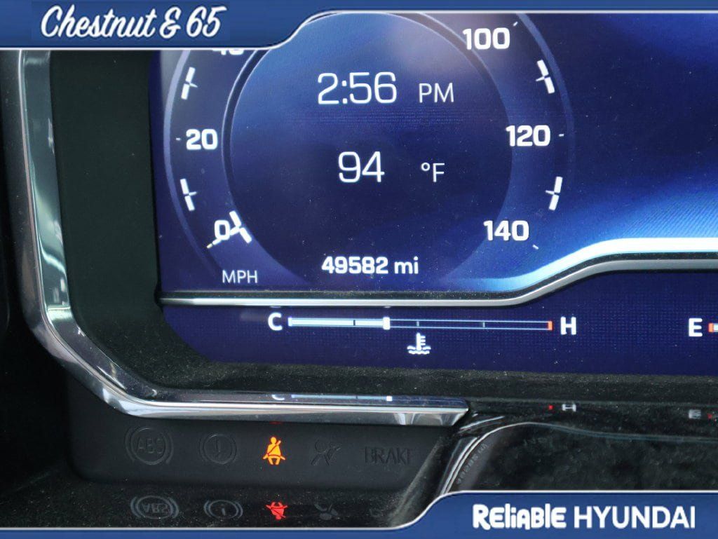 Used 2022 Chevrolet Silverado 1500 RST AWD/4WD image 29
